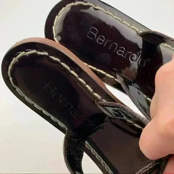 Bernardo sandal 8 brown holographic patent leather - Picture 10 of 11
